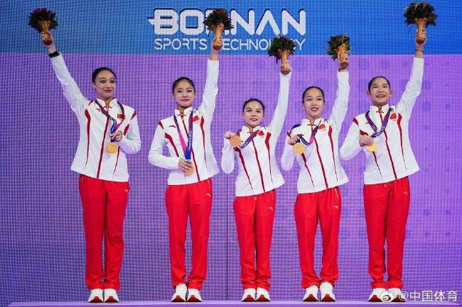 她怎么也想不明白，为什么苏家会对妈妈如此绝情。